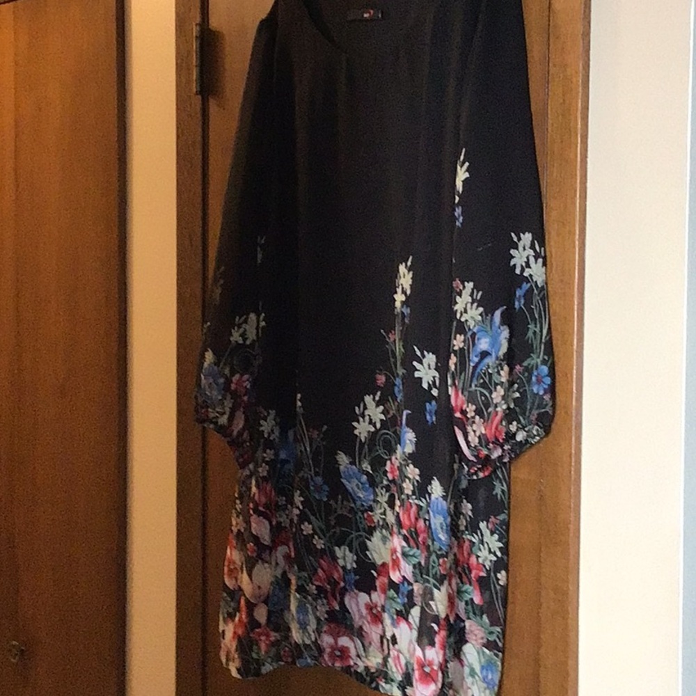 DJT Tunic size L